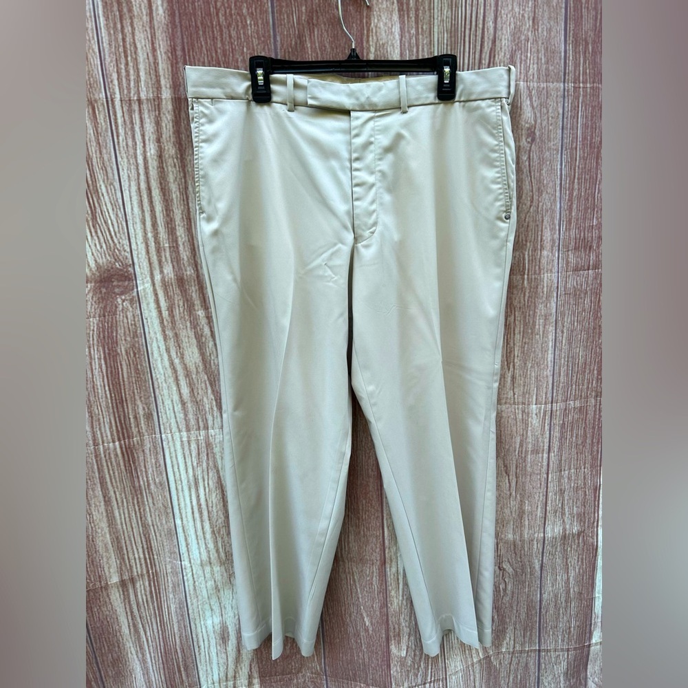 RLX Ralph Lauren 38/30 active golf stretch khaki performance pants